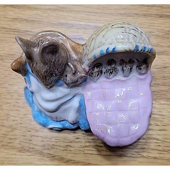 Vintage BEATRIX POTTER HUNCA MUNCA 1951 BESWICK ENGLAND Figurine - Picture 5 of 5